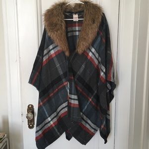 Merona Poncho with Detachable Fur